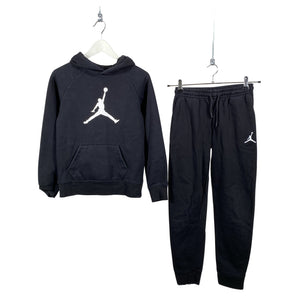 Unisex Jordan (Nike) - Collegeasu, koko 152 - 158 - Musta (1)