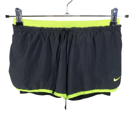 Naisten Nike - Urheilushortsit, koko 36 - Musta ()