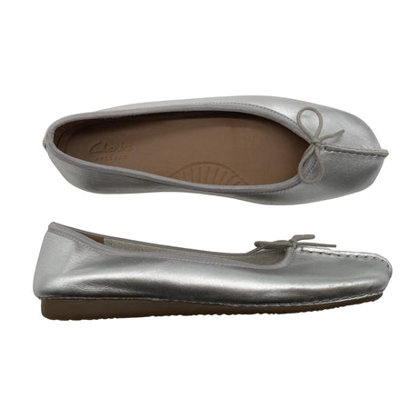 Naisten Clarks - Ballerinat, koko 38 - Hopea ()