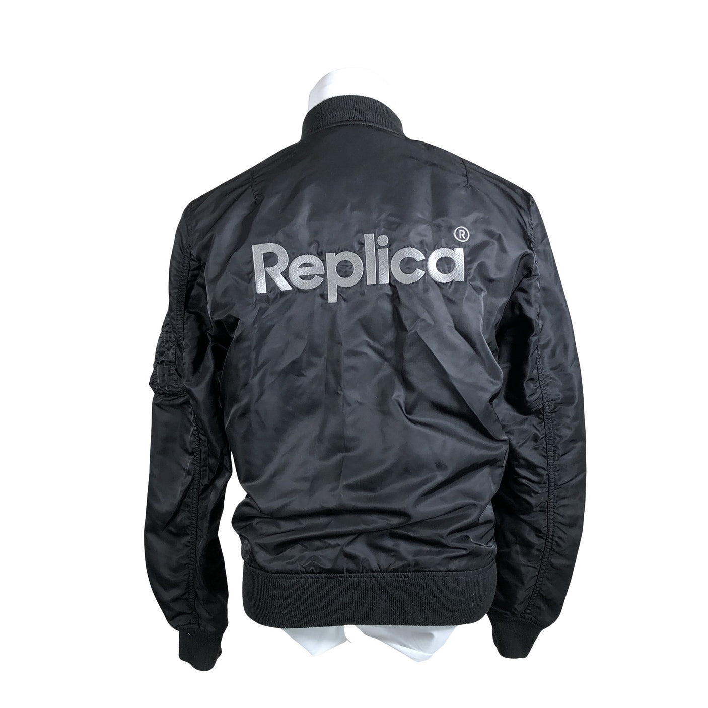 Miesten Alpha Industries - Ulkoilutakki, koko M - Musta (2)