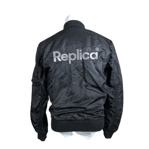 Miesten Alpha Industries - Ulkoilutakki, koko M - Musta (2)