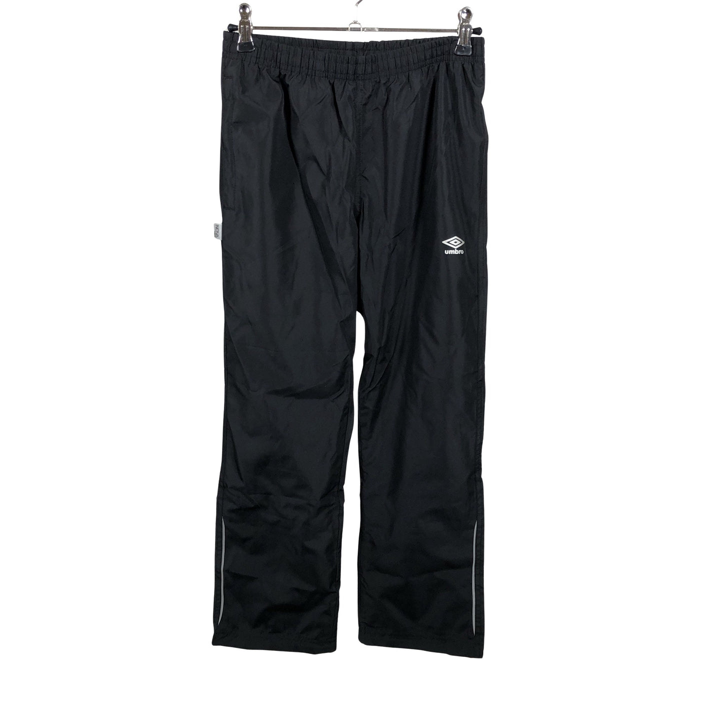 Unisex Umbro - Ulkoiluhousut, koko 134 - 140 - Musta (1)