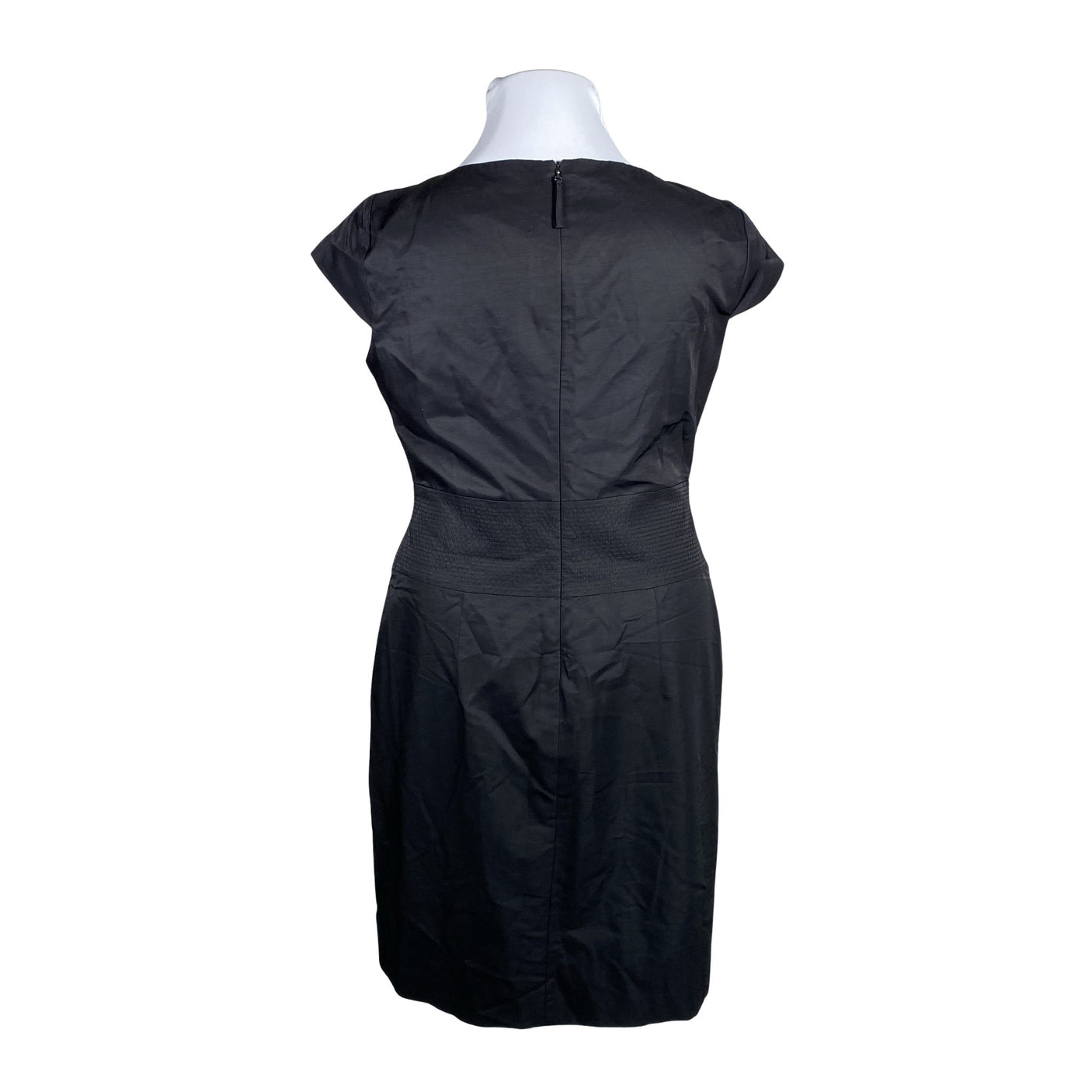 Naisten Hugo Boss - Kotelomekko, koko 44 - Musta (2)