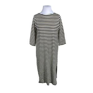 Naisten Marimekko - Trikoomekko, koko 42 - Musta (1)