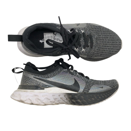 Naisten Nike - Juoksukengät, koko 41 - Harmaa ()