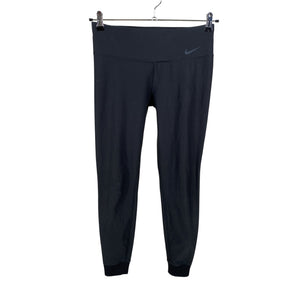 Naisten Nike - Urheilutrikoot, koko 38 - Musta (1)