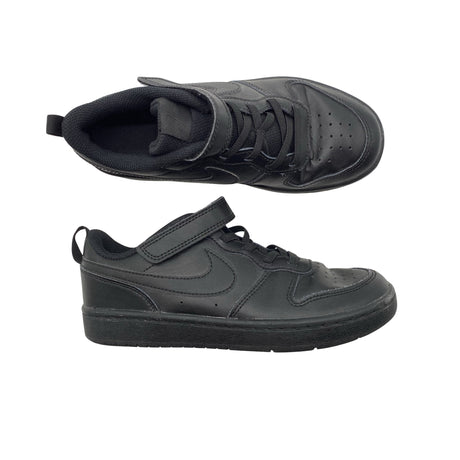 Unisex Nike - Tennarit, koko 34 - Musta ()