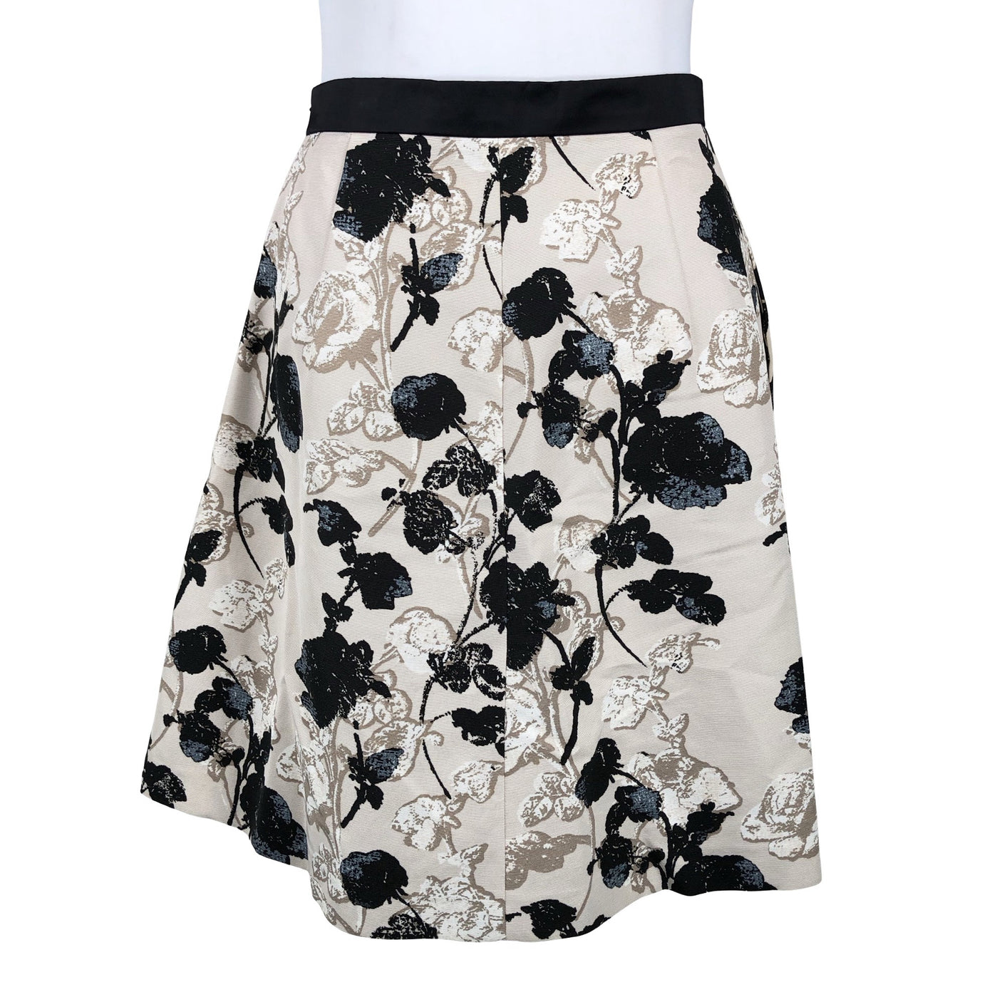 Naisten Weekend by MaxMara - Kangashame, koko 36 - Beige (2)