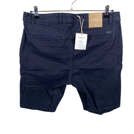 Miesten Makia - Shortsit, koko W36 - Sininen (2)