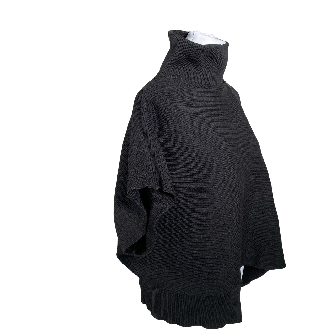 Naisten Nü Denmark - Poncho, koko 38 - Musta (3)
