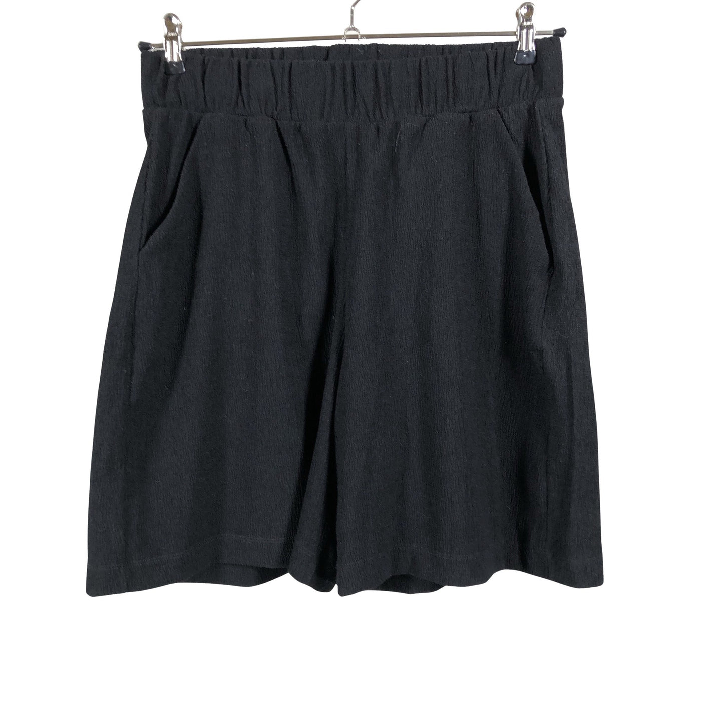 Naisten NOSH - Shortsit, koko 42 - Musta (1)