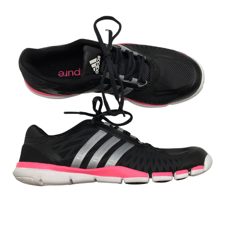 Naisten Adidas - Sisäliikuntakengät, koko 41 - Musta ()