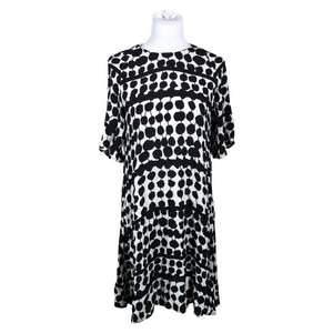 Naisten Marimekko - Kangasmekko, koko 36 - Musta (1)