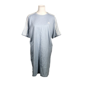 Naisten Adidas - Trikoomekko, koko 38 - Vaaleansininen (1)