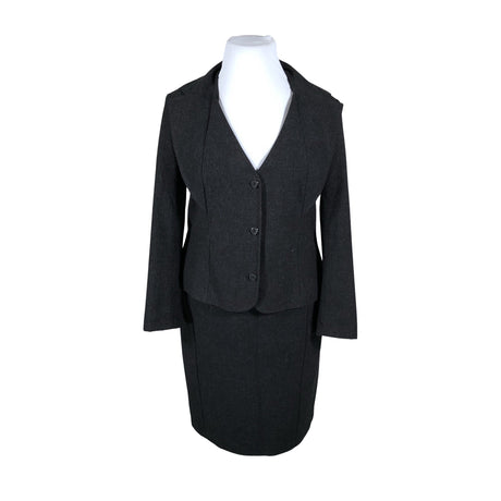 Naisten Chic Femme - Jakkupuku, koko 44 - Harmaa ()