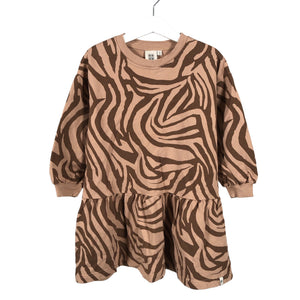 Tyttöjen Kaiko - Collegemekko, koko 104 - 110 - Ruskea (1)