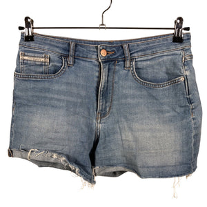 Naisten Calvin Klein Jeans - Farkkushortsit, koko W28 - Vaaleansininen (1)