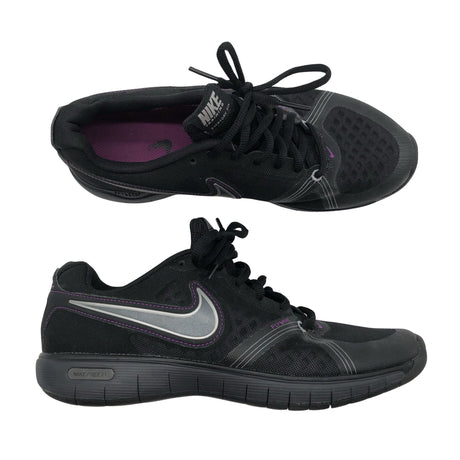 Naisten Nike - Lenkkarit, koko 38 - Musta ()