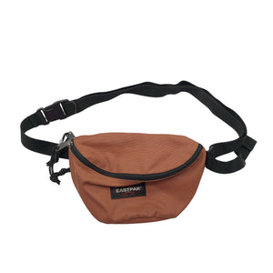 Naisten Eastpak - Vyölaukku, koko Mini - Oranssi (1)