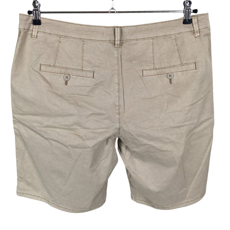 Naisten Esprit - Shortsit, koko 42 - Beige (2)