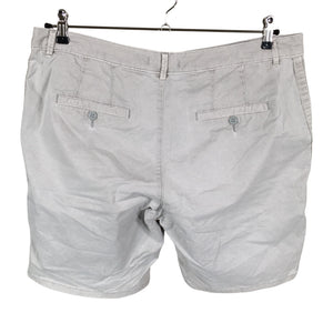 Naisten Esprit - Shortsit, koko 44 - Harmaa (2)