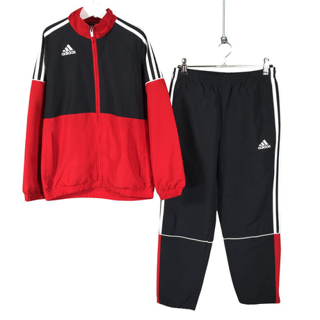 Unisex Adidas - Urheiluasu, koko 134 - 140 - Punainen ()