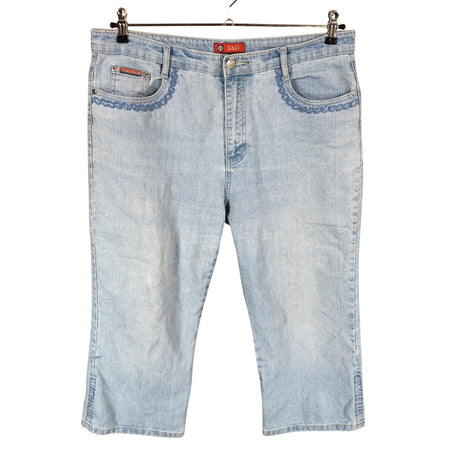 Naisten XD Jeans - Farkkucaprit, koko 46 - Vaaleansininen ()