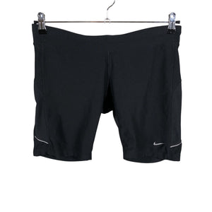 Naisten Nike - Urheilushortsit, koko 40 - Musta (1)
