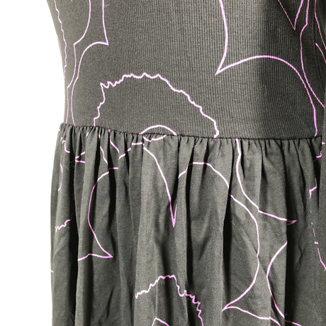 Naisten Marimekko - Trikoomekko, koko 42 - Musta (2)