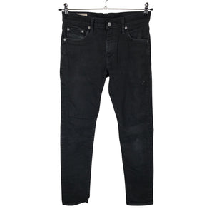 Naisten Levi's - Farkut, koko W30 - Musta (1)