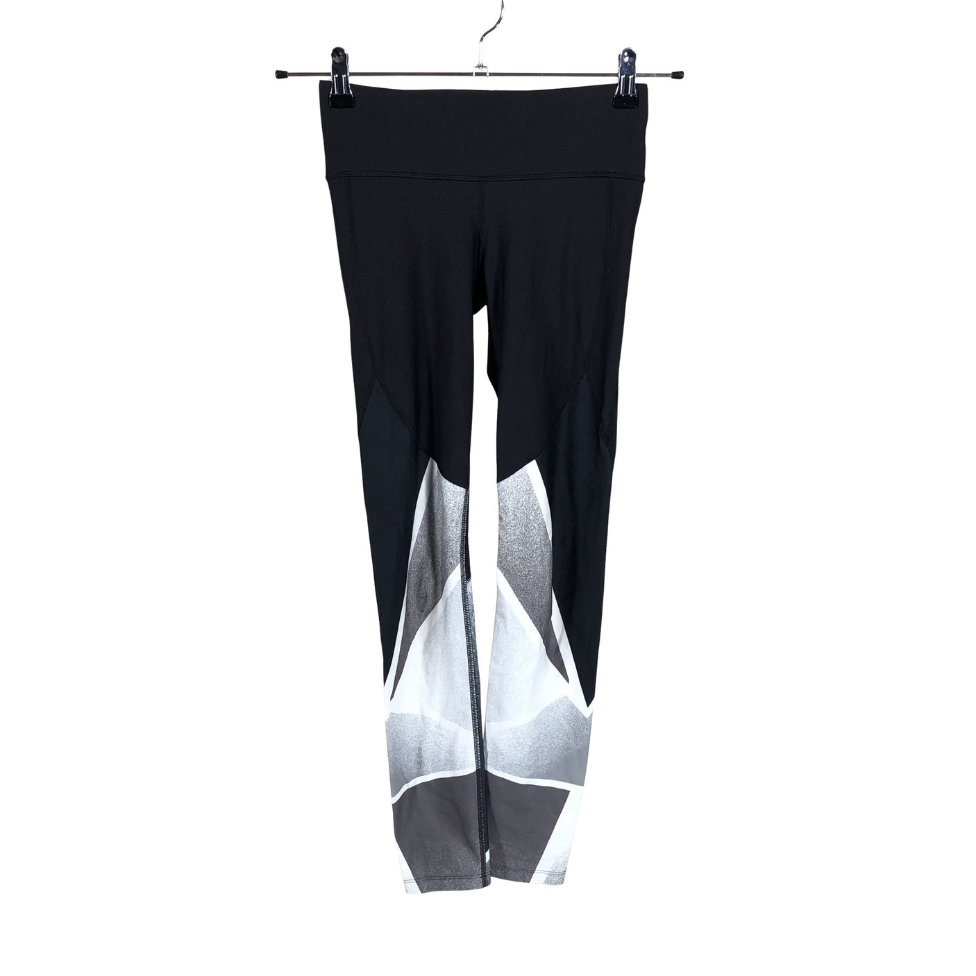 Naisten Under Armour - Urheilutrikoot, koko 34 - Musta (1)