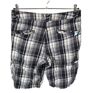 Miesten Puma - Shortsit, koko W32 - Harmaa (2)