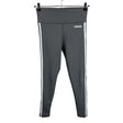 Naisten Adidas - Urheilutrikoot, koko 38 - Harmaa ()