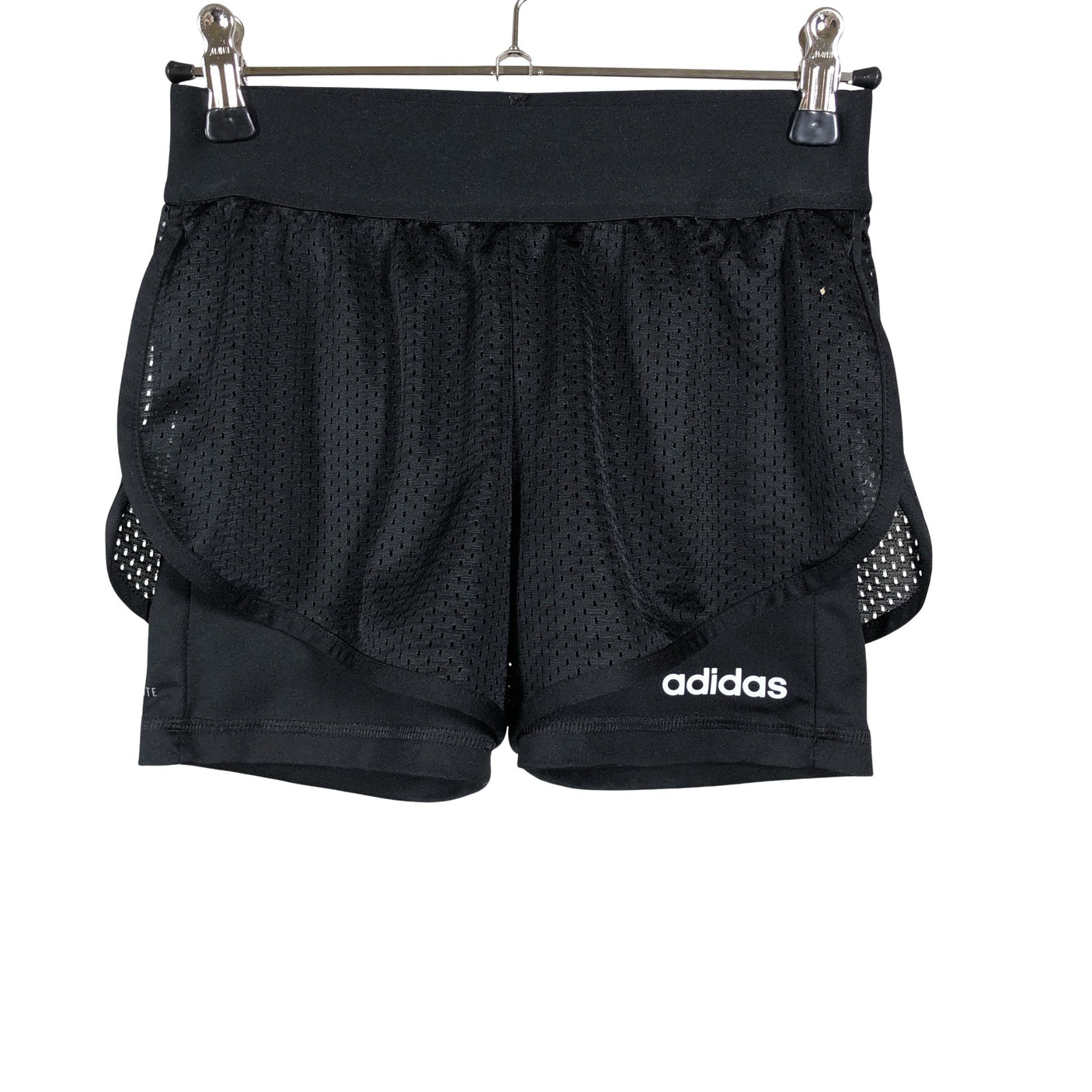 Unisex Adidas - Urheilushortsit, koko 134 - 140 - Musta (1)
