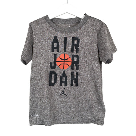Poikien Jordan (Nike) - Urheilupaita, lyhyet hihat, koko 116 - 122 - Harmaa ()