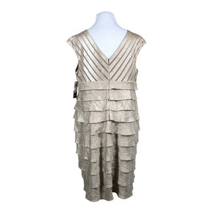 Naisten Adrianna Papell - Juhlamekko, koko 46 - Beige (2)