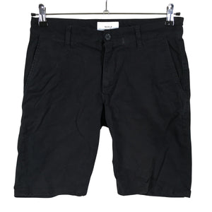 Naisten Makia - Shortsit, koko W32 - Musta (1)