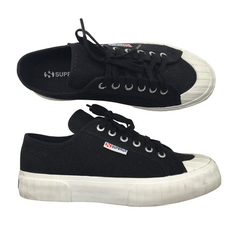 Naisten Superga - Tennarit, koko 40 - Musta ()