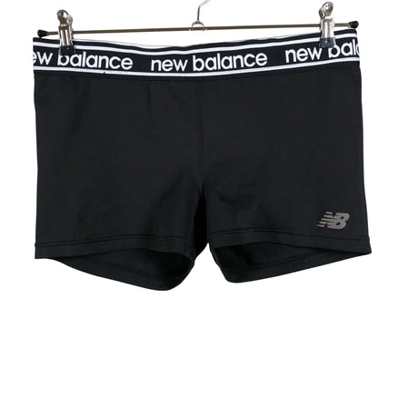 Naisten New Balance - Urheilushortsit, koko 42 - Musta ()
