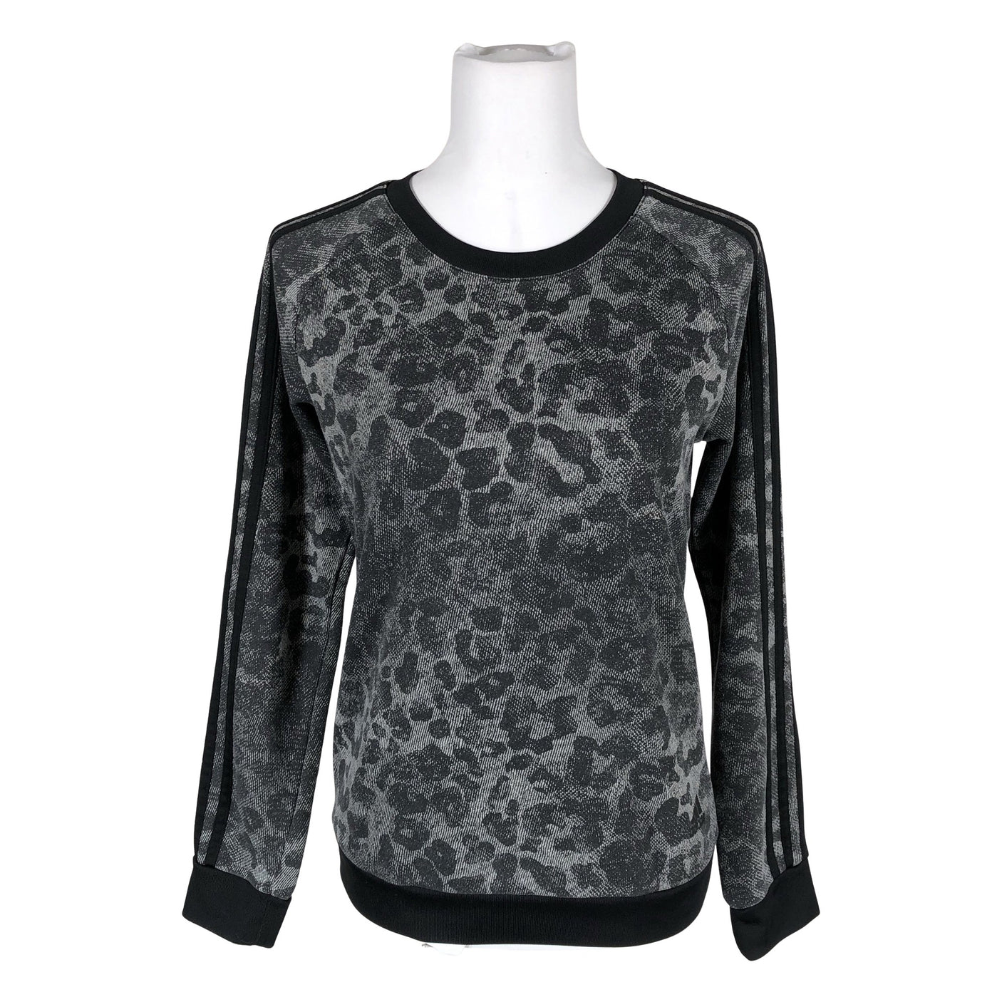 Naisten Adidas - Trikoopaita, koko 36 - Musta (1)