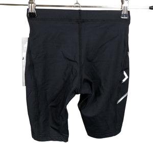 Naisten 2XU - Urheilushortsit, koko 38 - Musta (2)