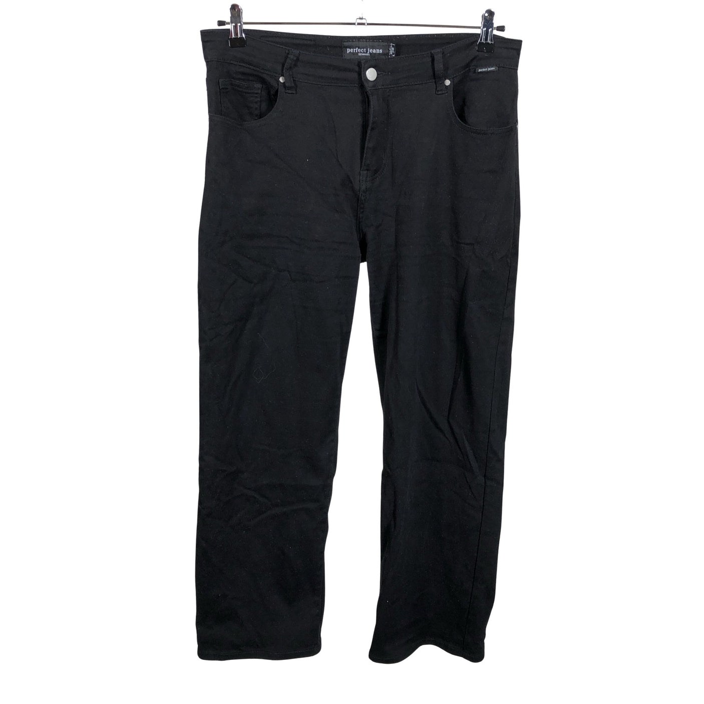 Naisten Perfect Jeans - Farkut, koko 40 - Musta (1)