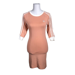 Naisten Adidas - Trikoomekko, koko 32 - Vaaleanpunainen (1)