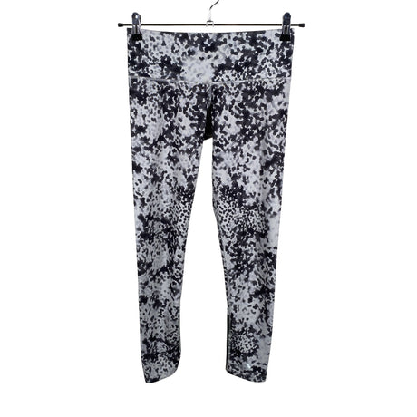 Naisten Adidas - Urheilutrikoot, koko 36 - Harmaa ()