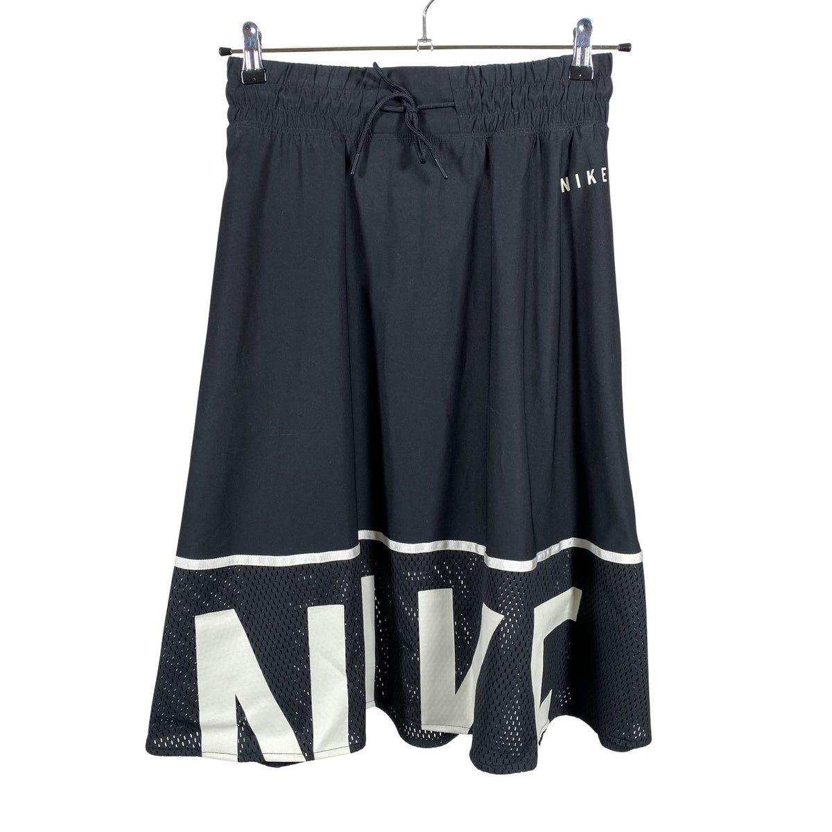 Naisten Nike - Kangashame, koko 36 - Musta (1)