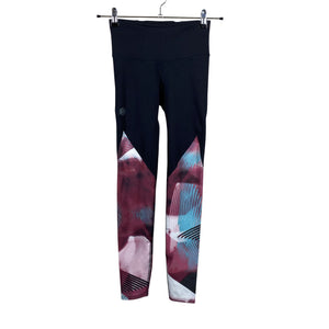 Naisten Under Armour - Urheilutrikoot, koko 34 - Musta (1)