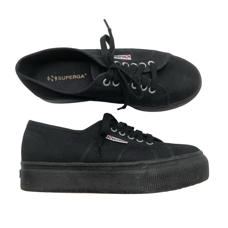 Naisten Superga - Tennarit, koko 40 - Musta ()