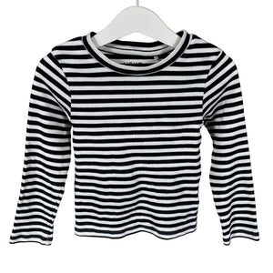 Unisex Next - Trikoopaita, koko 104 - 110 - Musta (1)