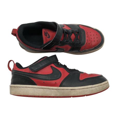 Unisex Nike - Tennarit, koko 35 - Punainen ()