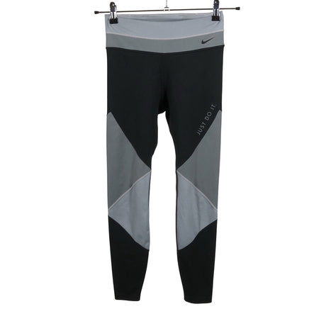 Naisten Nike - Urheilutrikoot, koko 36 - Musta ()